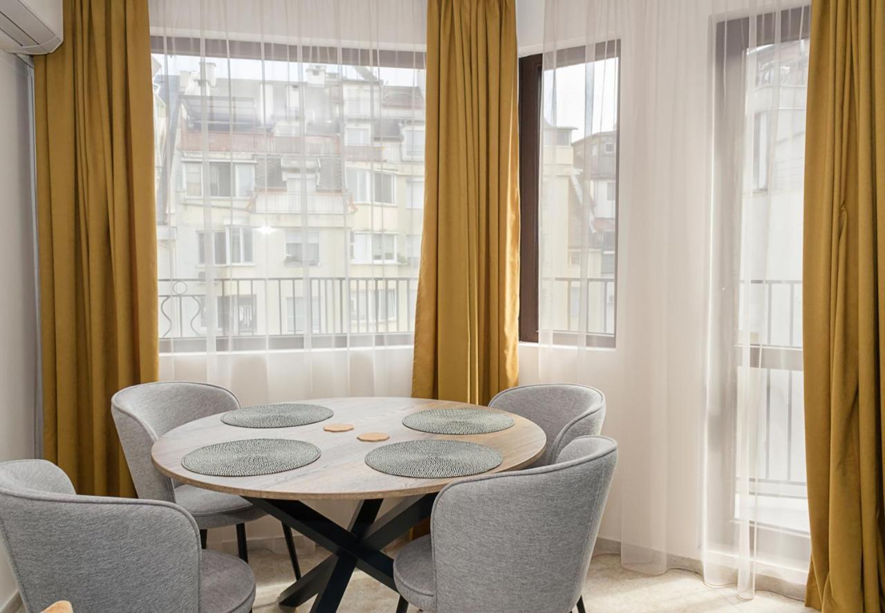 Blue Wave Varna- 2Bd Flat With Parking By Flat Mаnager Dış mekan fotoğraf